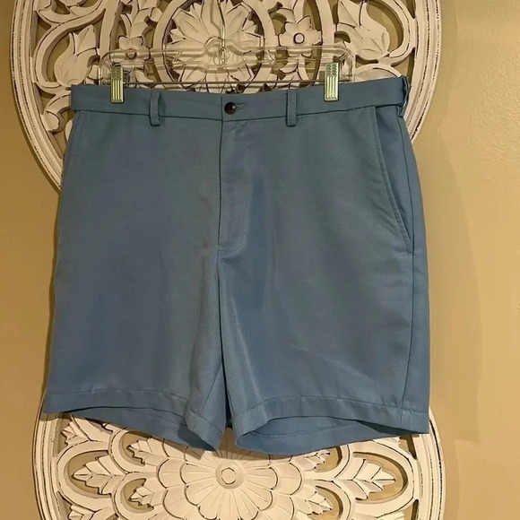 Haggar mans shorts - Picture 2 of 7